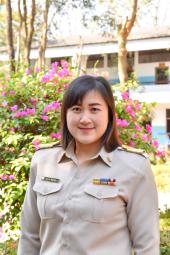 นางสาวนงเยาว์ อินตะชุ่ม